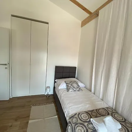 With Parking Space Punat, Krk - 22927 Apartamento Punat